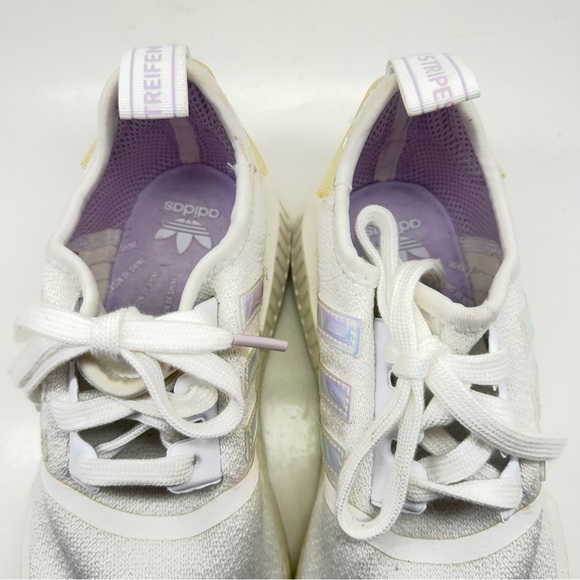 adidas White Sneaker Interior with Mesh Lining - Picture 4 of 7